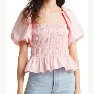 ASTR THE LABEL BLUSH BUBBLE SLEEVE SMOCKED COTTON BLOUSE IN PINK SIZE S